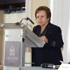 La Prix Nobel de la Paix 2003 Shirin Ebadi, lors de la conférence Women Beyond War à Belfast en mai 2013.