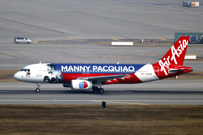 L’avion au nom du controversé champion philippin - Crédit photo : Angel - Wikimedia Commons 