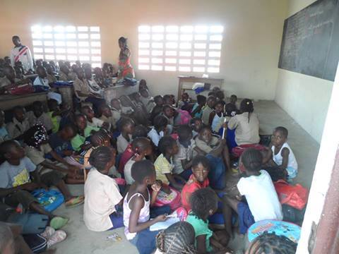 Salle de classe à Brazzaville - Crédit photo : congo-liberty.com