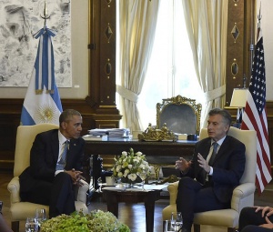 Réunion de Mauricio Macri et Barack Obama dans le palais présidentiel argentin. Crédit photo : Casa Rosada/Wikimedia Commons.