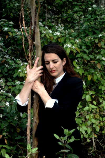 UrsulaCaruel-InForest-byPhilippeMercier-2019- (6)