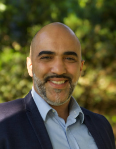 Ahmed Lakrafi : le droit de manifester, entre liberté fondamentale et défi pour l'ordre public.