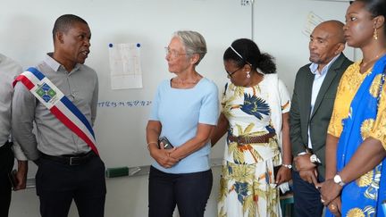 Mayotte : Élisabeth Borne face à une rentrée scolaire complexe
