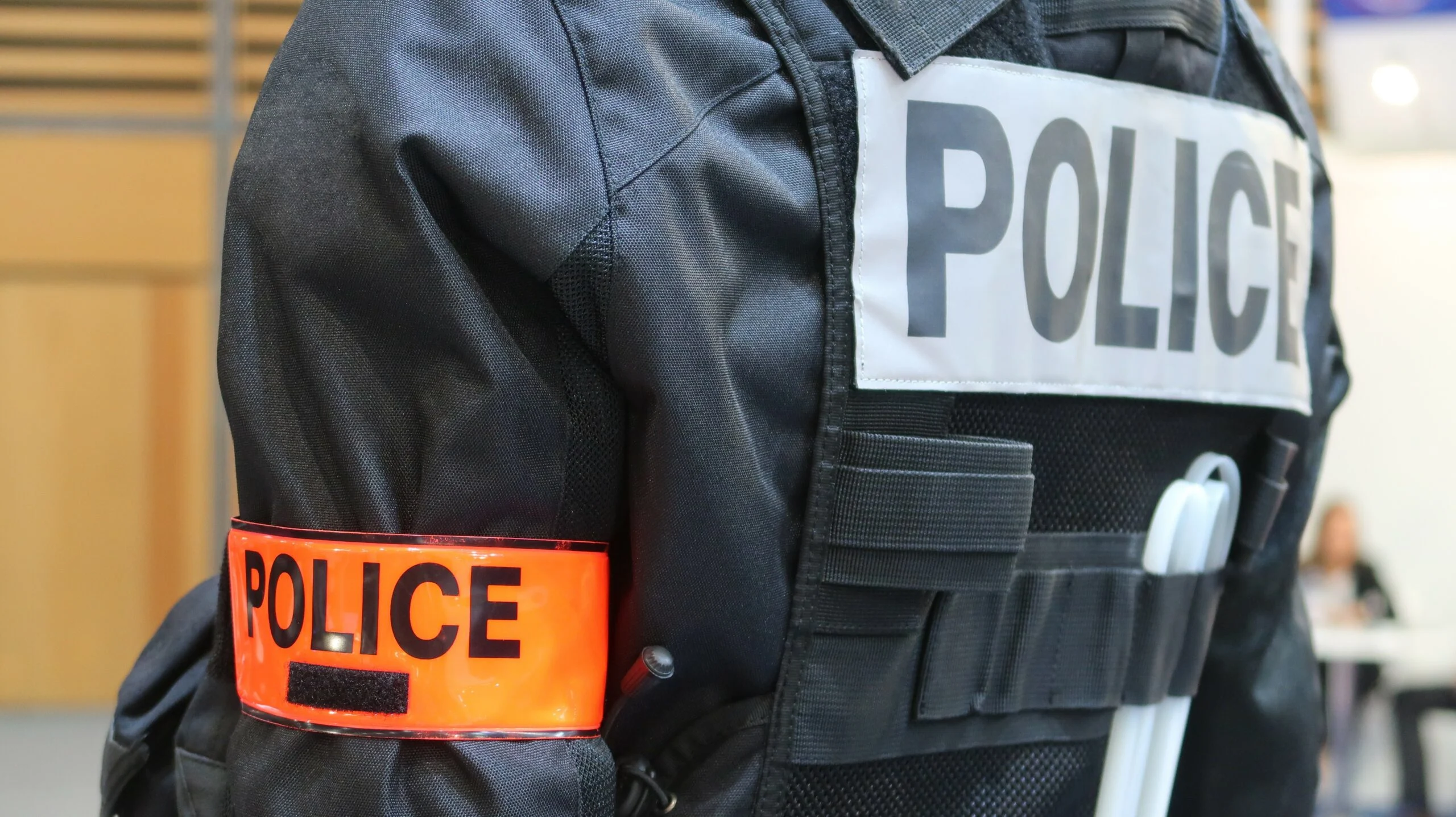 Fort-de-France : un jeune abattu aux Terres-Sainville, un passant blessé par balle perdue