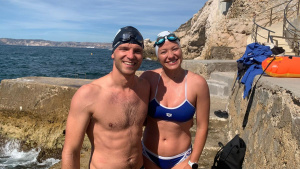 Guadeloupe - un couple veut rejoindre l’île à la nage pour alerter sur la santé des océans