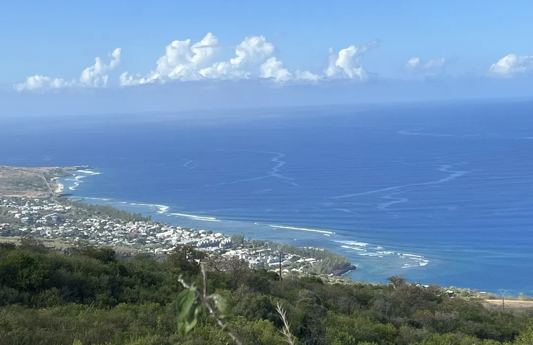 La Réunion, Saint-Leu : polémique autour d’une vidéo, la mairie ouvre une enquête