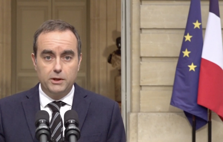 Renoncer au 49.3, c’est tuer un peu plus la Ve République. L’édito de Michel Taube