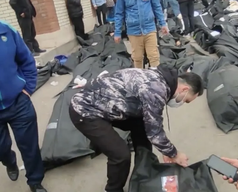 12000 morts en 4 jours en Iran. 18ème jour de mobilisation. Journal de bord n°2 de « ma famille de 90 millions d'Iraniens » par Mina Rad