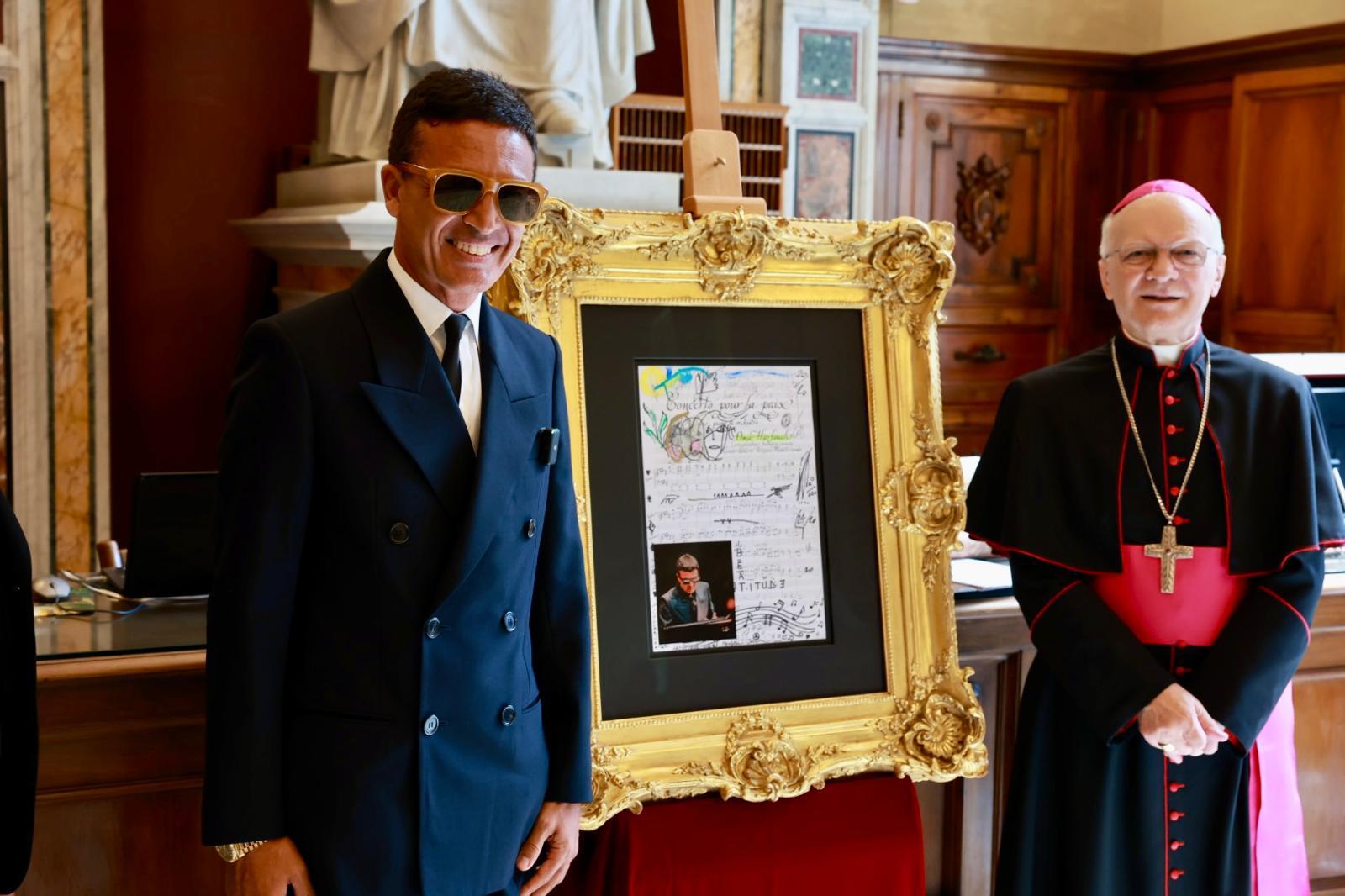 Omar Harfouch, pèlerin de la paix. Notre coup de cœur de la semaine.