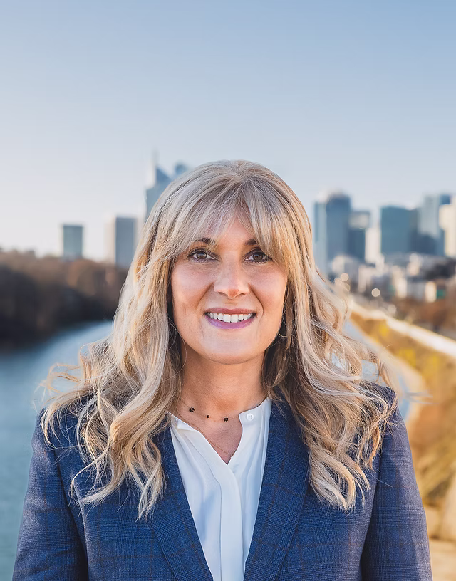 Municipales à Courbevoie : Aurélie Taquillain s’impose comme la principale alternative face au maire sortant