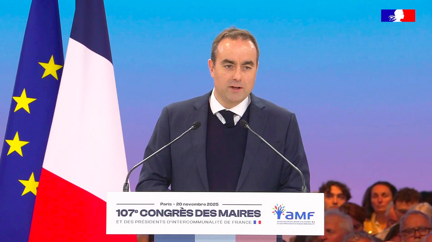 Contre l’« État local » de Macron et Lecornu, les collectivités locales vent debout ! L’édito de Michel Taube
