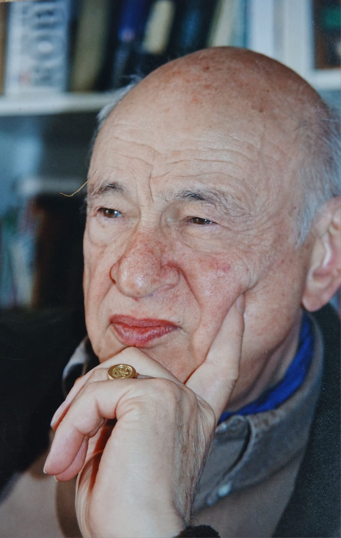 Hommage à Edgar Morin : un discours de la méthode pour les temps modernes. par Daniel Salvatore Schiffer