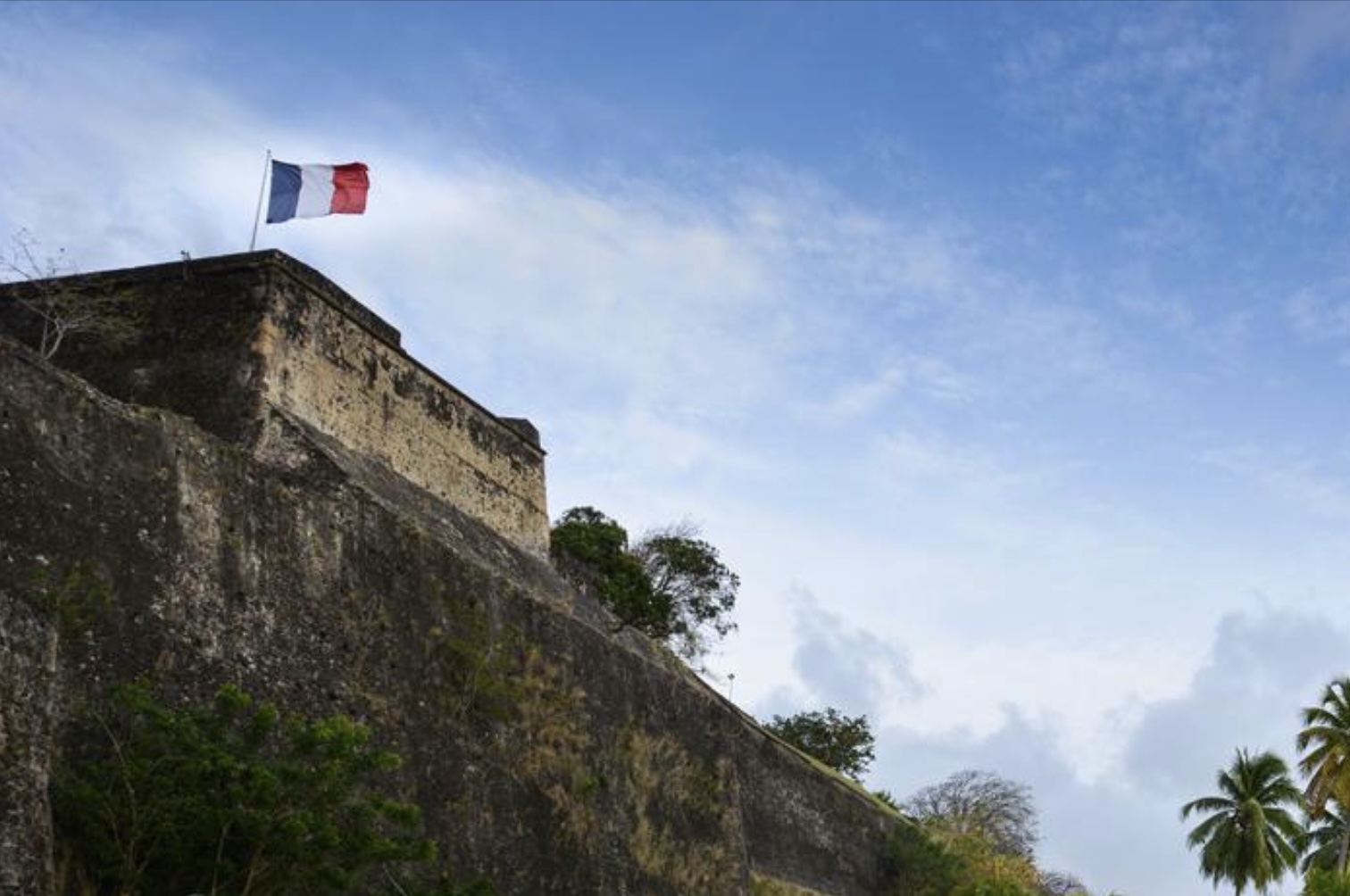 La Martinique est française, profondément française. Chronique d'un enfant de Césaire