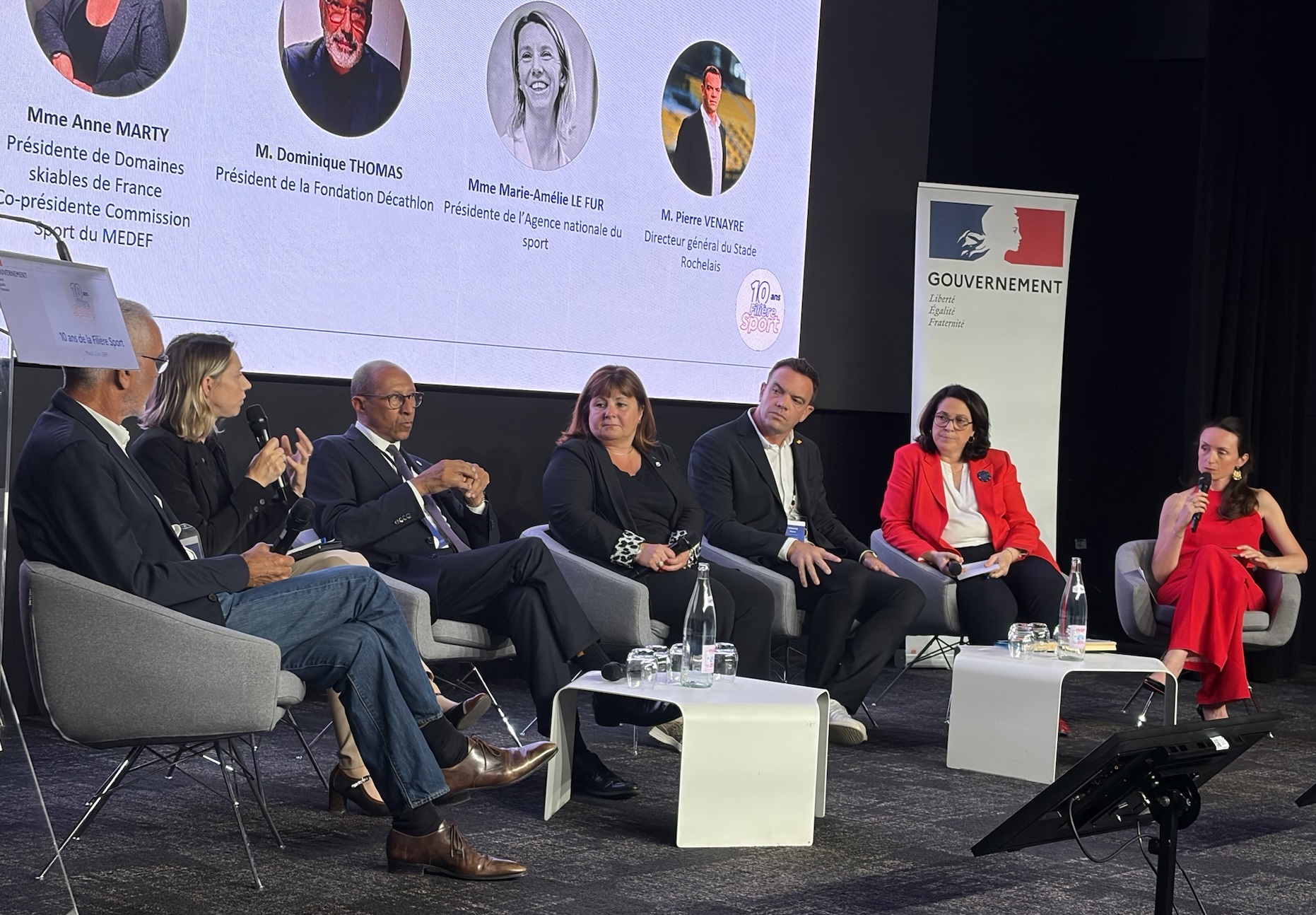 La filière sport fête ses dix ans et la France accouche d’une véritable industrie du sport. L'édito de Michel Taube