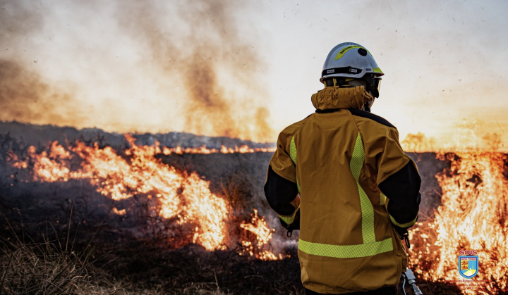 Incendies : pour un grand ministère et un Fonds national de la sécurité civile. L'édito de Michel Taube