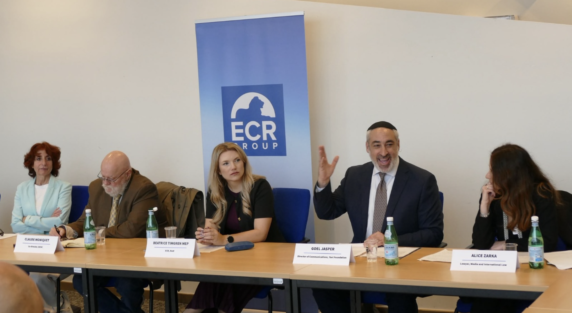 Des députés européens réunis par la députée européenne Béatrice Timgren et l’ESISC (Claude Moniquet) appellent à une action plus ferme contre l’antisémitisme. L’édito de Michel Taube